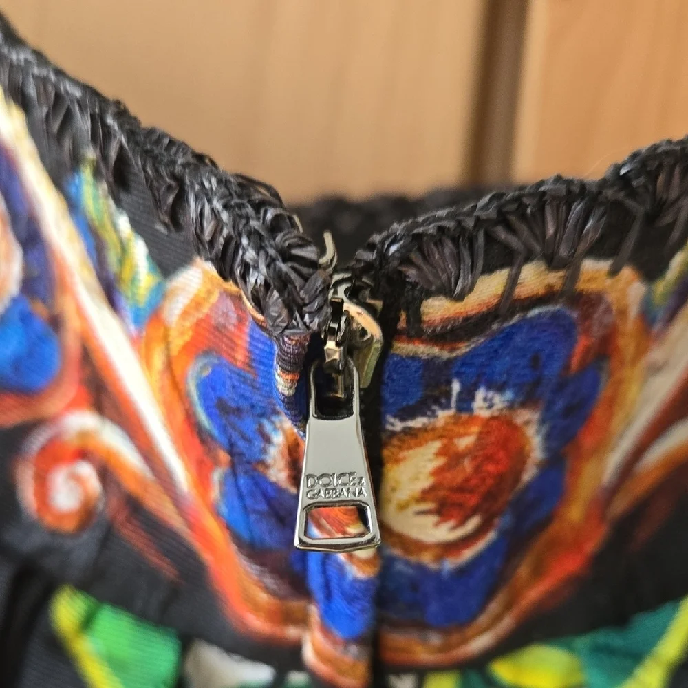 Dolce & Gabbana Black Blue Graphic Skirt, Authentic, Italian Chic, Riviera Style - Picture 6 of 10